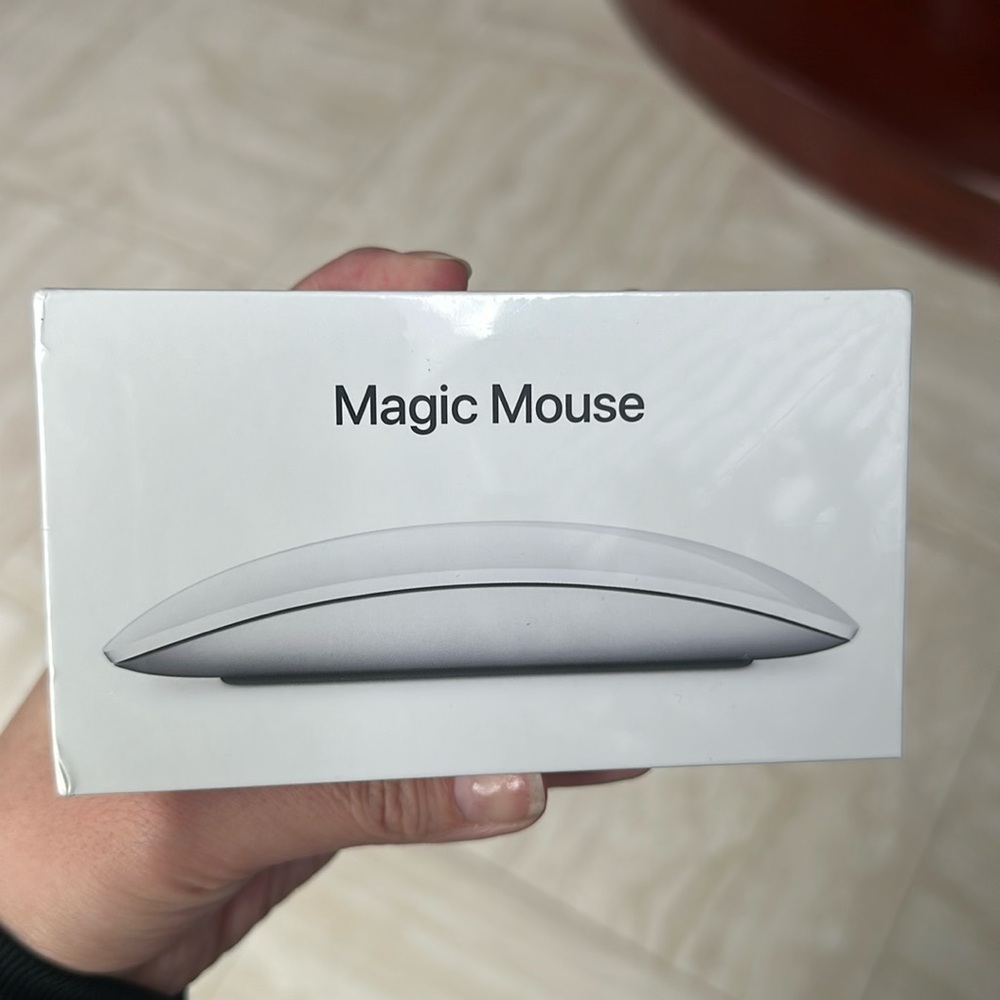 [BRAND NEW] UNOPENED Apple Magic Mouse